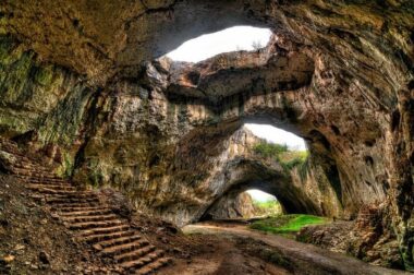 Las 12 cuevas más bonitas de Bulgaria que puede visitar